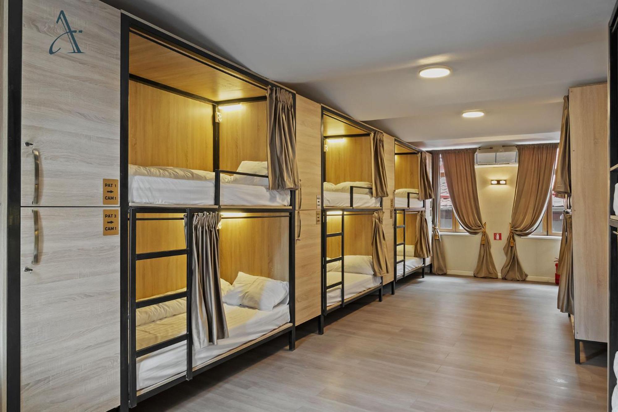 Ramana Garden Hostel - Self-Service Accommodation Bucharest Exterior photo